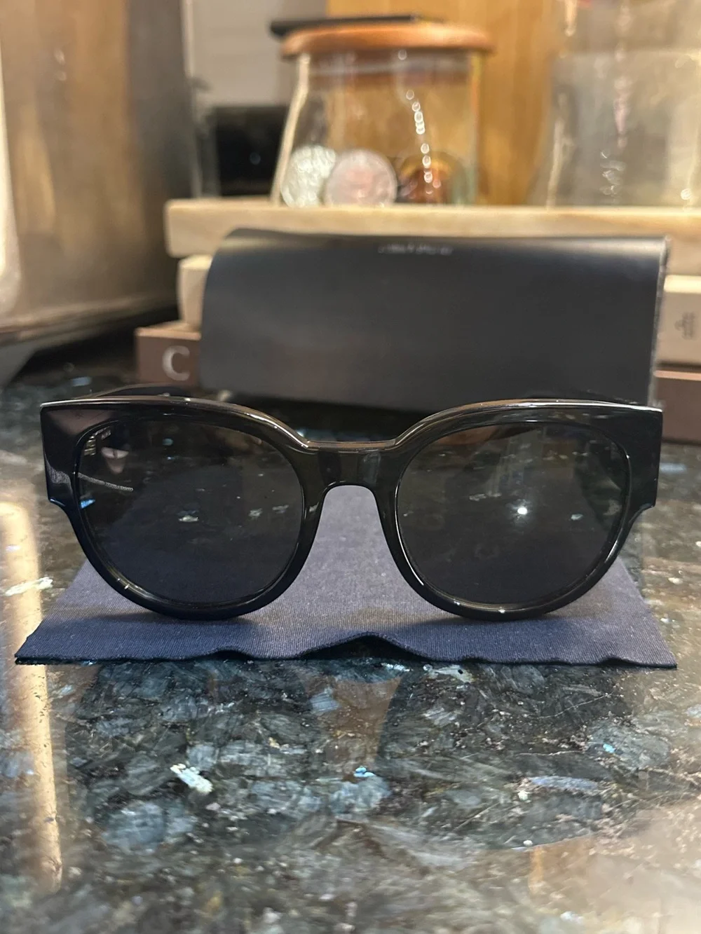AUTHENTIC Saint Laurent Black Cat-Eye Sunglasses SL M19
